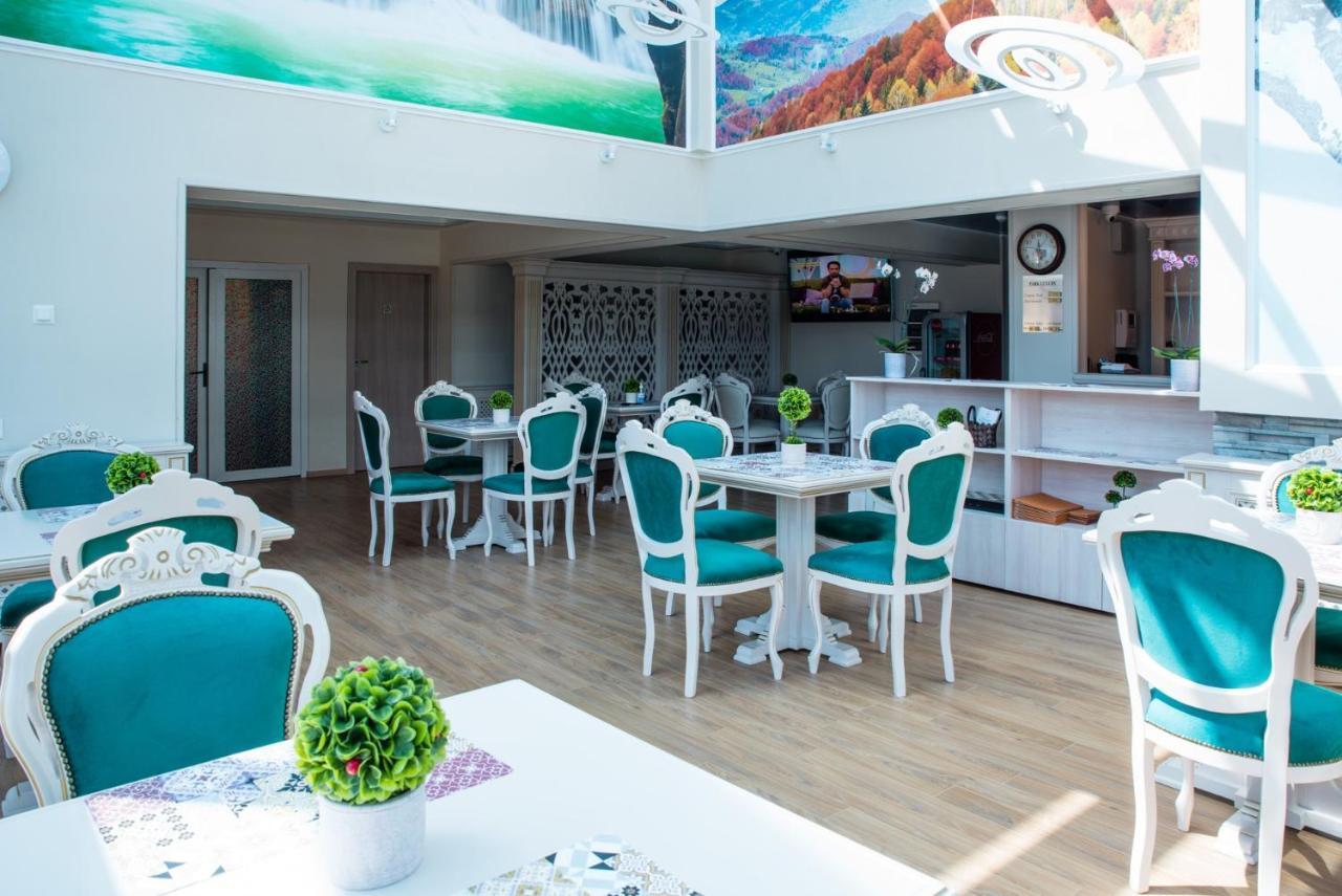 Park Luxury Rooms Predeal Buitenkant foto